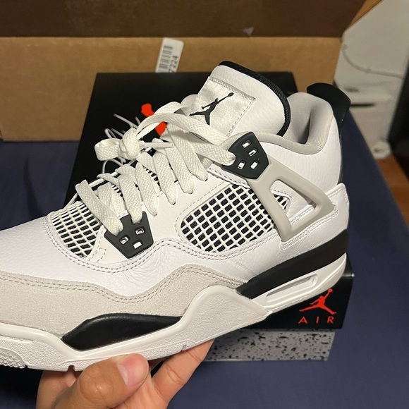 Air jordan 4 Military black - Picture 1 of 7
